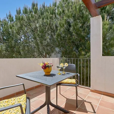 Apartmán Deluxe La Cala Alamar *